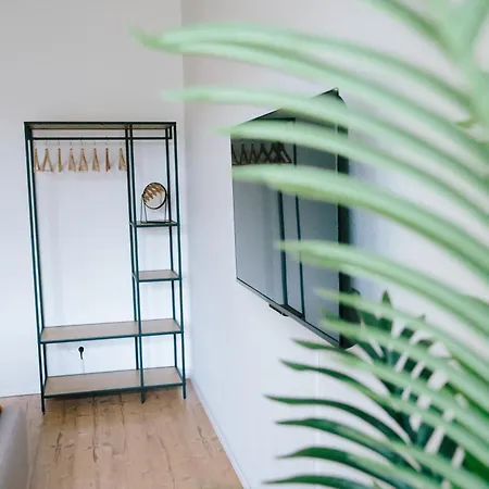 Stay-a-while I Etta - Hans I Wlan, Kostenloser Parkplatz, Waschmaschine Апартаменты Зебниц