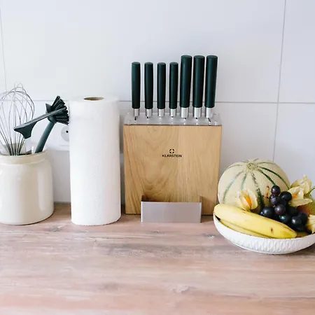 Stay-a-while I Etta - Hans I Wlan, Kostenloser Parkplatz, Waschmaschine * Зебниц